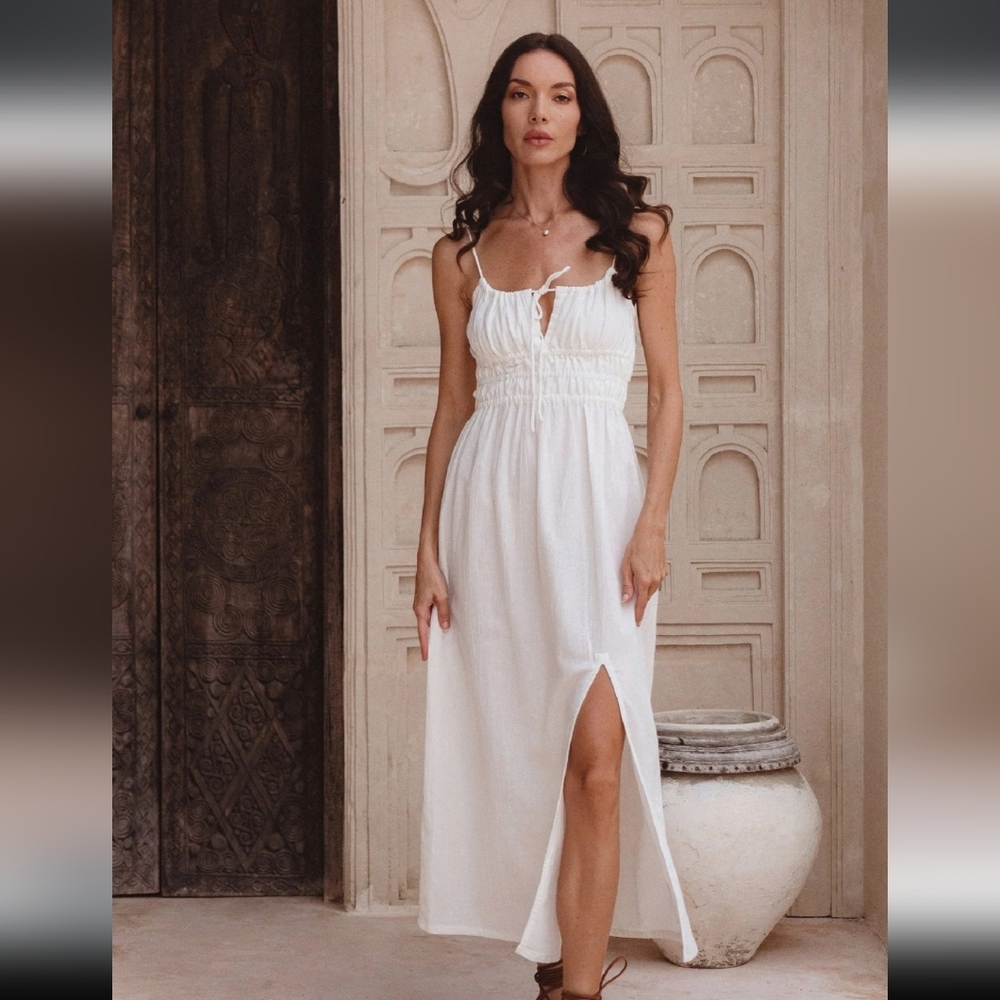 Bali Lane Eleanore Handcrafted 100% Linen Smocked Midi Dress White S